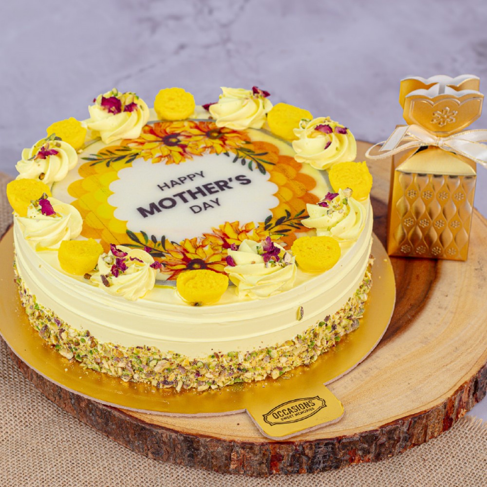 MOM'S ROYAL RASMALAI  WITH MINI CHOCOLATE TREAT BOX COMBO