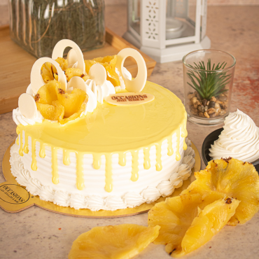 Exotic Pineapple Cake (Eggless) Round