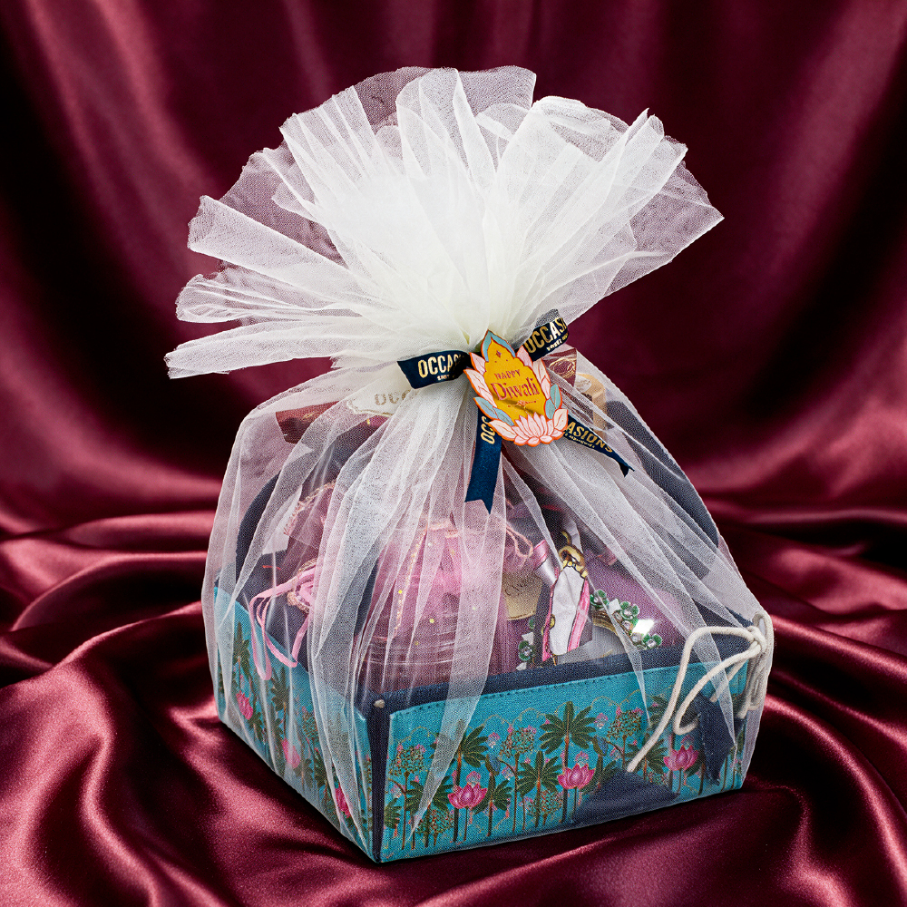 THE IMPERIAL HAMPER (medium )